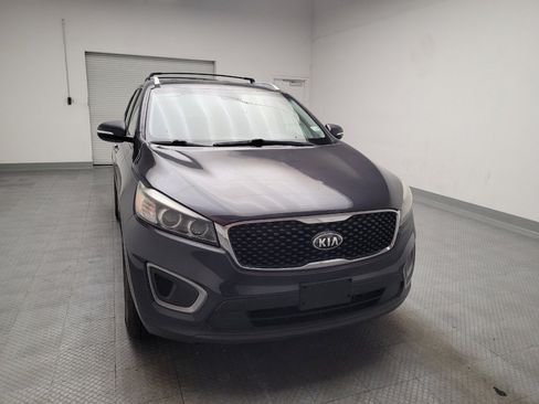 Used 2016 Kia Sorento FWD w/ LX Convenience Package image 14
