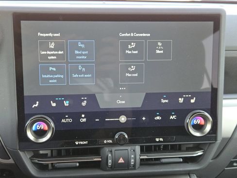 Certified 2025 Lexus GX 550 AWD/4WD image 19