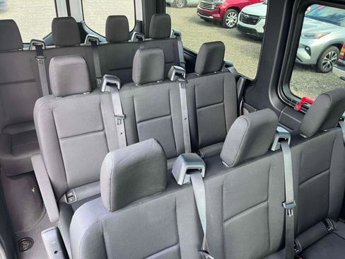 Used 2024 Mercedes-Benz Sprinter 2500 image 18