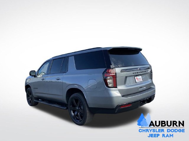 Used 2023 Chevrolet Suburban Z71 w/ Luxury Package AWD/4WD image 5