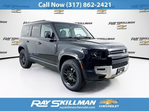 Used 2025 Land Rover Defender 110 S AWD/4WD image 1
