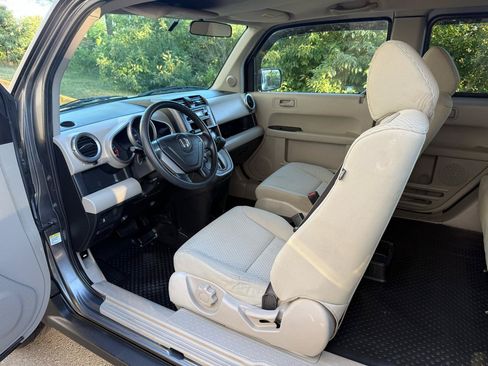 Used 2011 Honda Element LX image 20