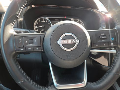 Certified 2024 Nissan Pathfinder SV AWD/4WD image 20