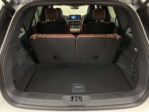 New 2026 Lincoln Aviator Reserve image 38