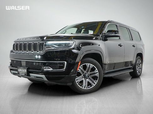 Used 2023 Jeep Wagoneer Series II AWD/4WD image 1