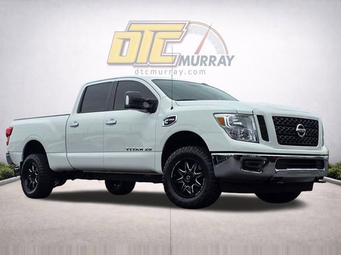 Used 2019 Nissan Titan SV AWD/4WD image 33