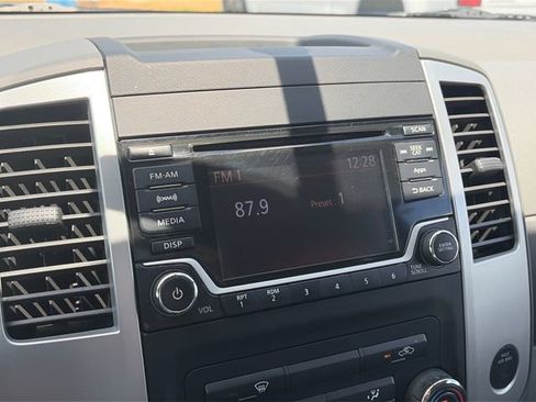 Used 2016 Nissan Frontier SV RWD image 20