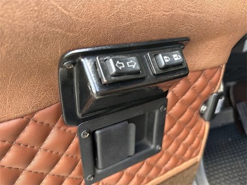 Used 2001 HUMMER H1 4-Door Open Top image 14