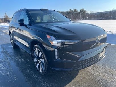 New 2025 Volvo EX90 Plus