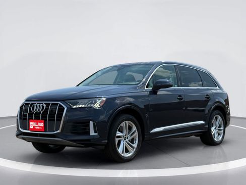 Used 2024 Audi Q7 3.0T Premium Plus AWD/4WD image 2