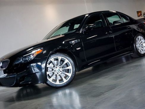 Used 2007 BMW M5 RWD image 41