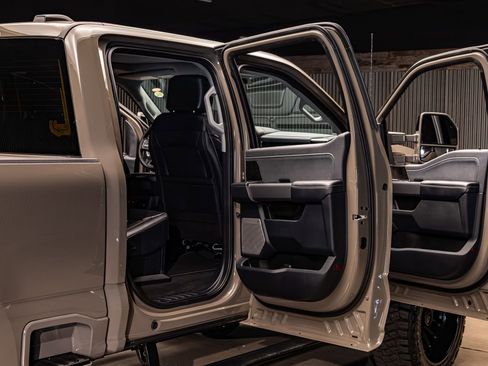 Used 2026 Ford F350 Lariat w/ Lariat Ultimate Package image 30