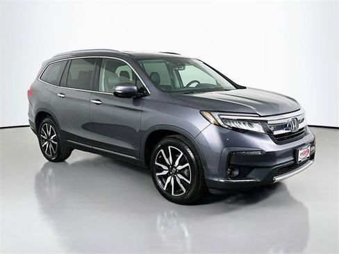 Certified 2019 Honda Pilot Touring image 16