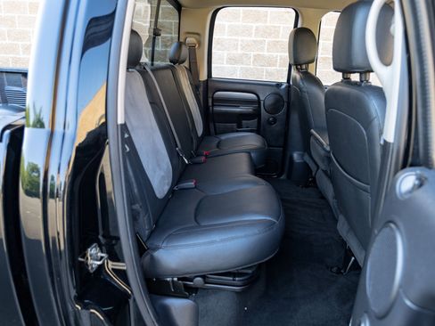 Used 2004 Dodge Ram 2500 Truck SLT w/ Sport Appearance Group AWD/4WD image 31