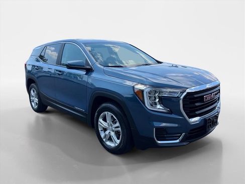 Used 2024 GMC Terrain SLE AWD/4WD image 7