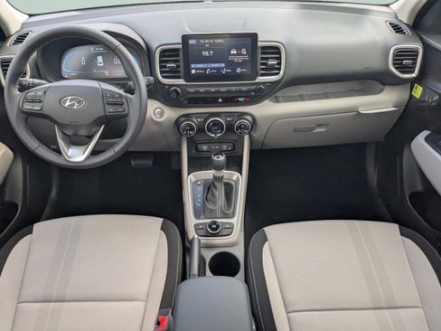 New 2026 Hyundai Venue SEL FWD image 15