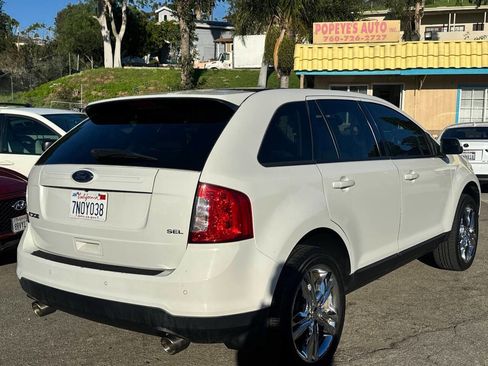 Used 2013 Ford Edge SEL FWD image 2