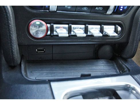 Used 2022 Ford Mustang Premium image 27