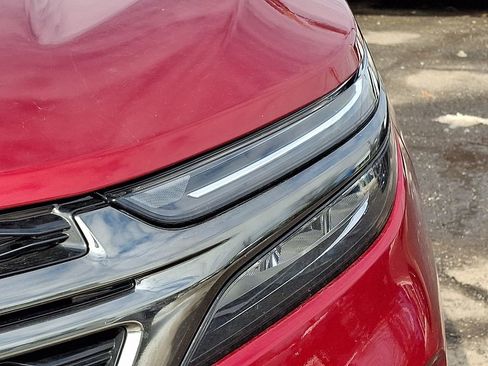 Used 2023 Chevrolet Equinox RS image 35