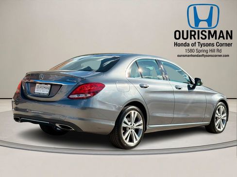 Used 2018 Mercedes-Benz C 300 4MATIC Sedan image 3