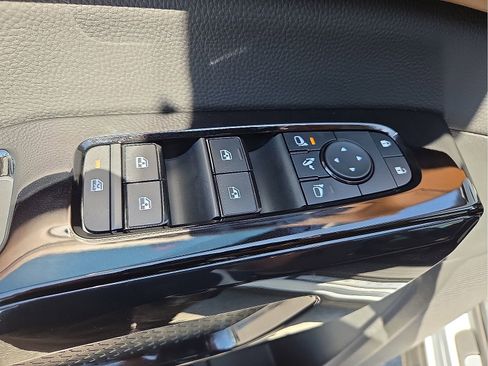 New 2026 Nissan Pathfinder Platinum AWD/4WD image 15