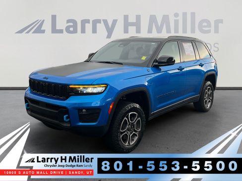 Used 2023 Jeep Grand Cherokee Trailhawk w/ Luxury Tech Group III AWD/4WD image 1