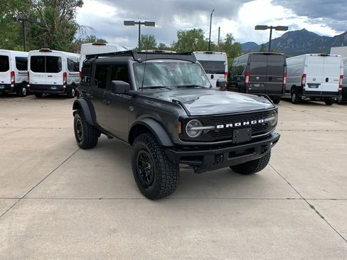 Used 2023 Ford Bronco Wildtrak AWD/4WD image 7