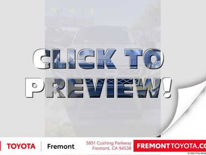 Used 2023 Nissan Frontier SV w/ SV Convenience Package