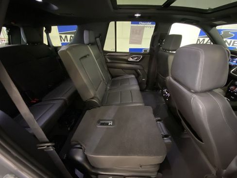 Used 2023 Chevrolet Tahoe Z71 w/ Luxury Package AWD/4WD image 34