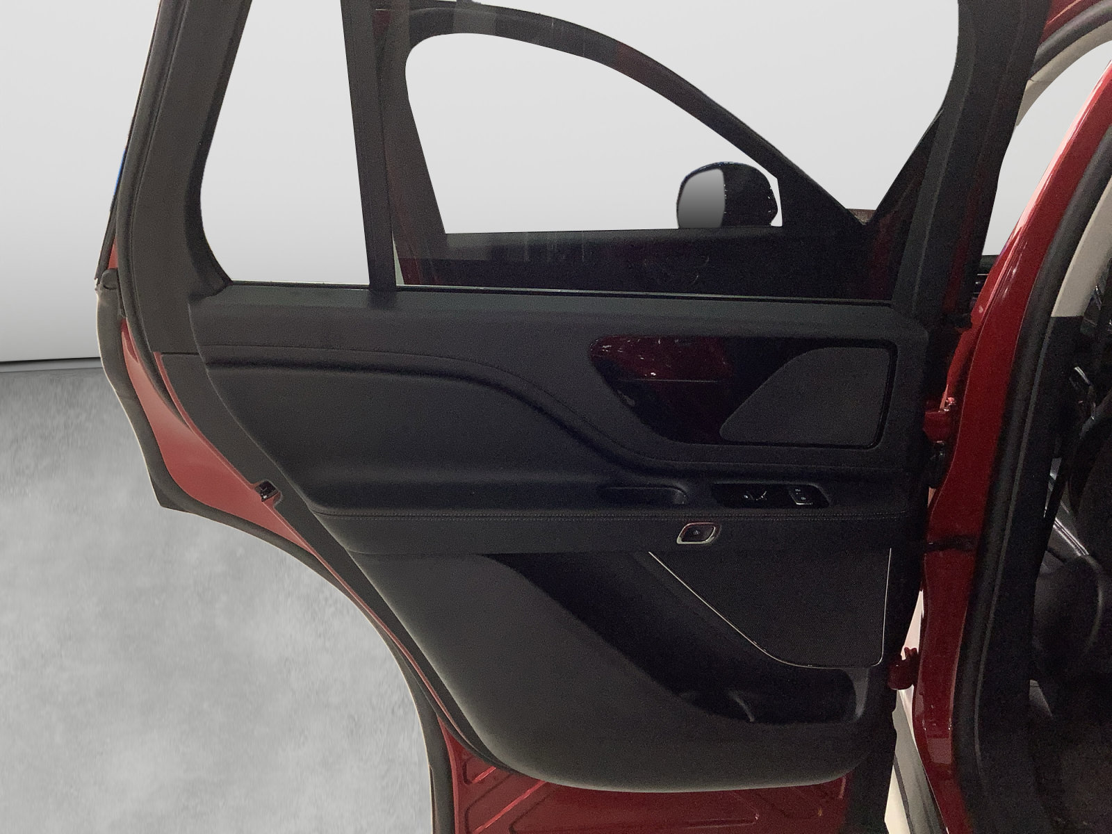 Certified 2025 Lincoln Aviator 2WD image 13