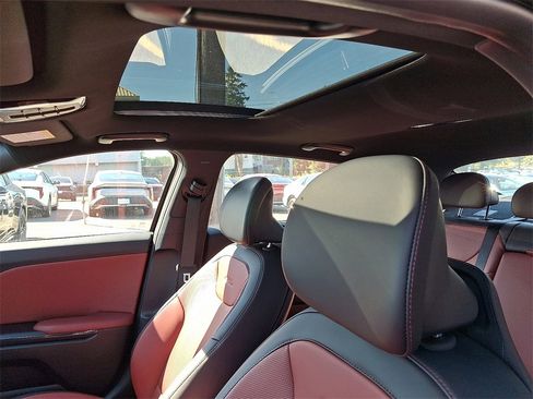New 2025 Kia K4 GT-Line Turbo image 7