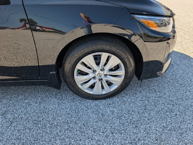 Used 2025 Nissan Sentra S FWD image 9