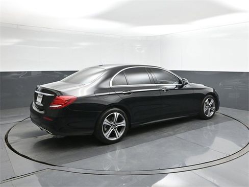 Certified 2020 Mercedes-Benz E 350 Sedan image 11