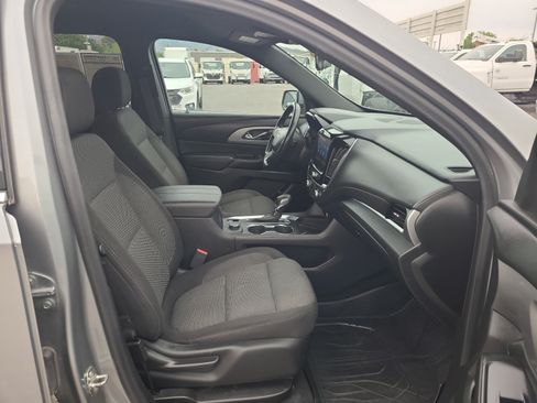 Used 2023 Chevrolet Traverse LT w/ LPO, Floor Liner Package AWD/4WD image 29