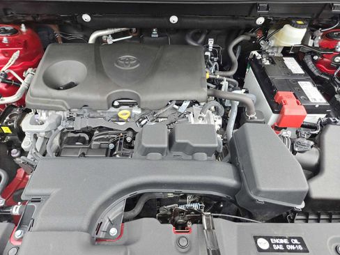 Used 2024 Toyota RAV4 LE image 28