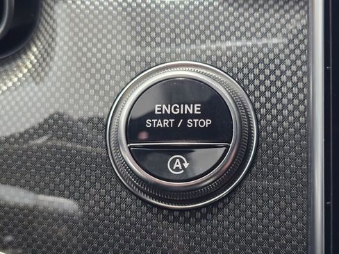 New 2026 Mercedes-Benz C 300 4MATIC Sedan image 40