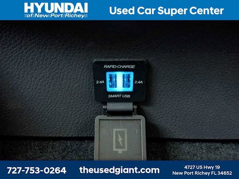 Used 2022 Toyota Camry LE image 15