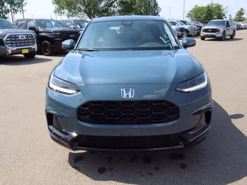Used 2025 Honda HR-V EX-L image 2