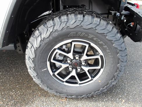 New 2026 Jeep Wrangler Unlimited Rubicon image 11