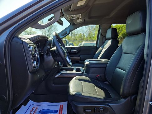 Used 2022 GMC Sierra 1500 SLT w/ SLT Premium Plus Package AWD/4WD image 13