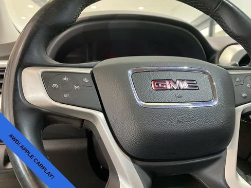 Used 2023 GMC Acadia SLT AWD/4WD image 19
