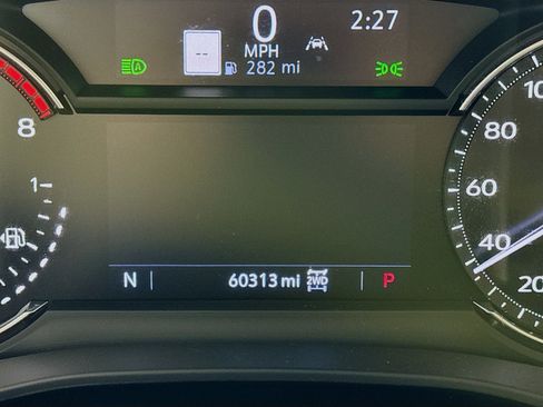 Used 2020 Cadillac XT6 Premium Luxury image 16