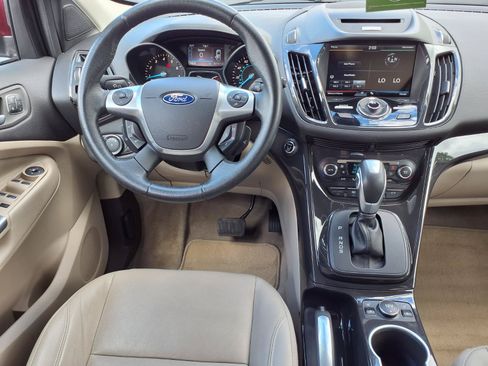 Used 2014 Ford Escape Titanium FWD image 6