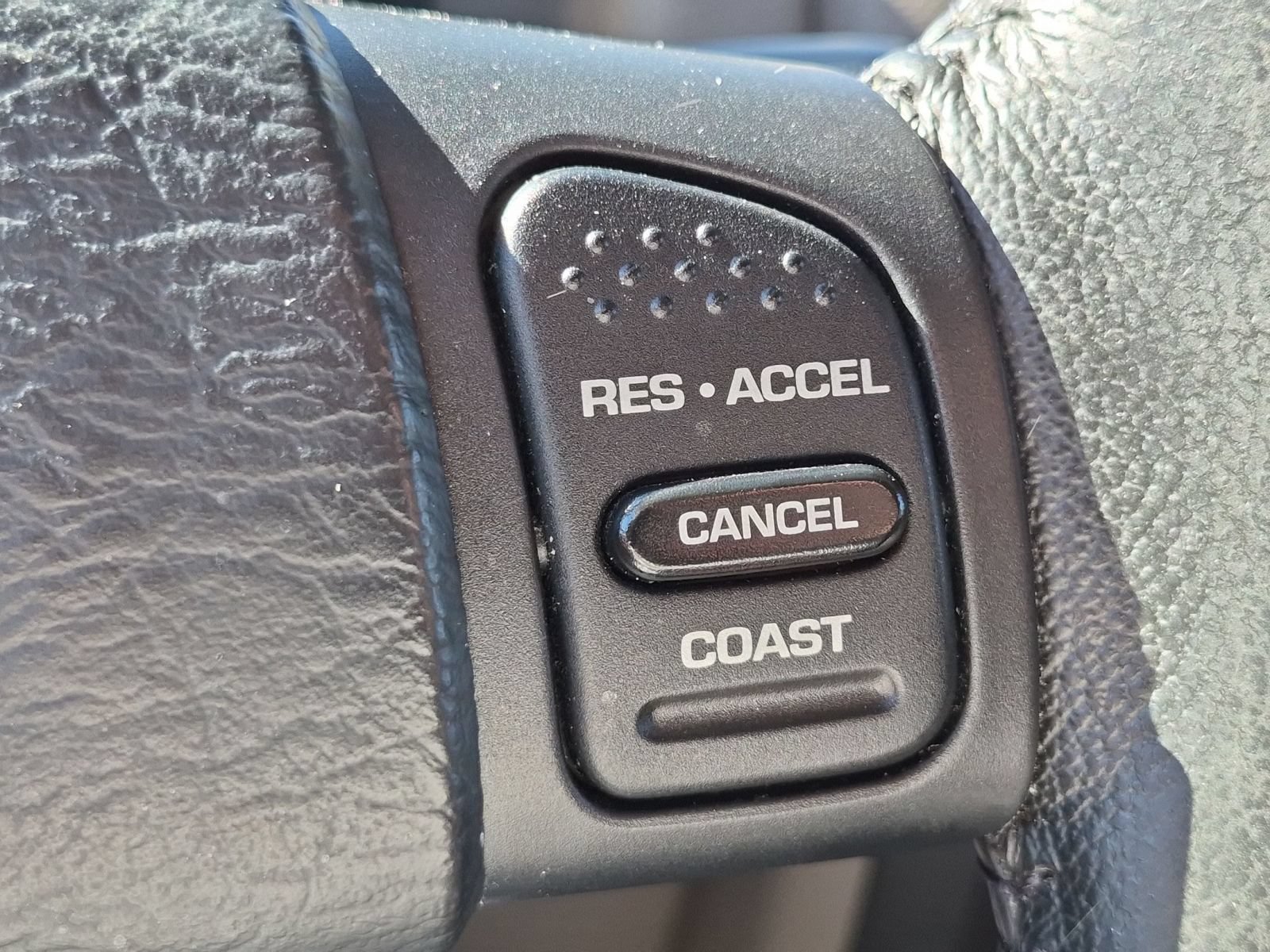 Used 2004 Jeep Liberty Sport w/ PWR Convenience Group AWD/4WD image 19