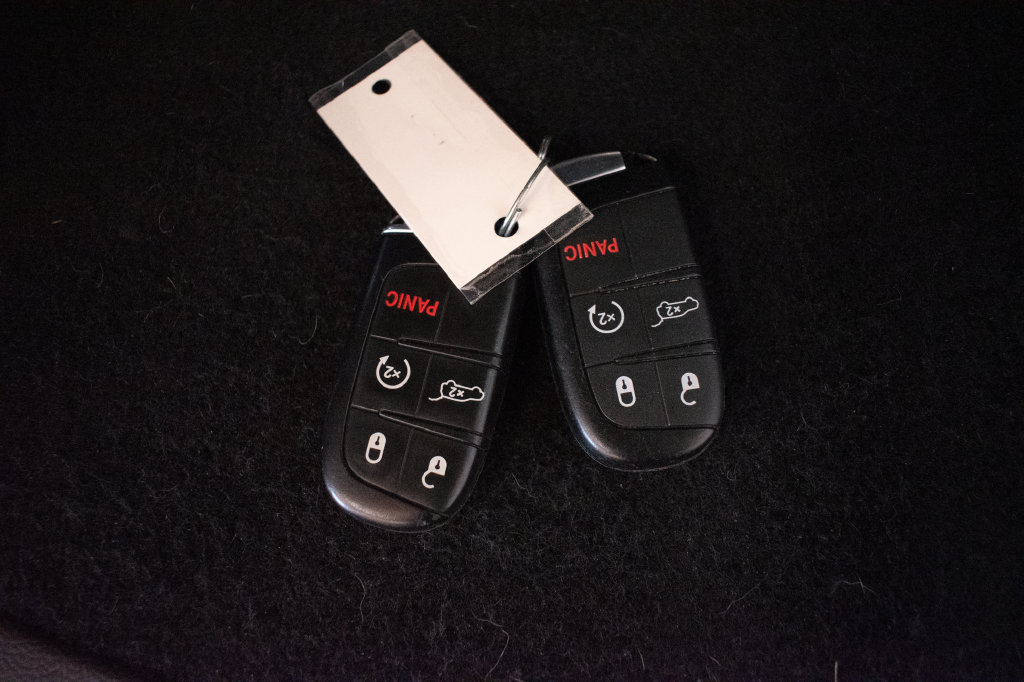 Used 2021 Jeep Grand Cherokee Limited AWD/4WD image 27