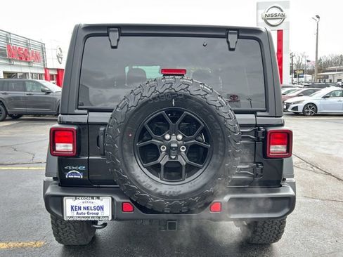 Used 2025 Jeep Wrangler Unlimited Sport S 4xe AWD/4WD image 9