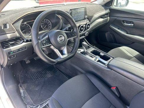 Used 2023 Nissan Sentra SV FWD image 25