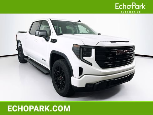 Used 2024 GMC Sierra 1500 Elevation AWD/4WD image 1