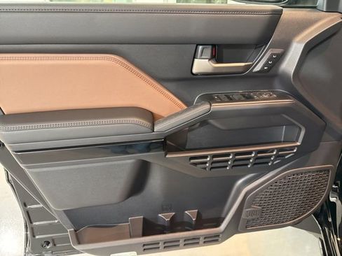 New 2026 Toyota 4Runner Limited image 19