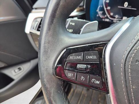 Used 2023 BMW 540i w/ Premium Package RWD image 10